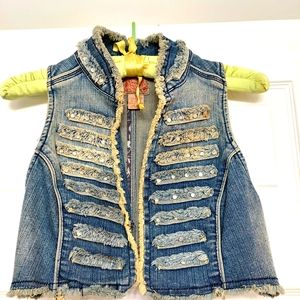 Short crop top distressed denim vest